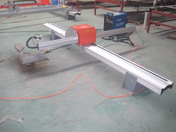 China fabricante cnc cortadores de plasma portáteis para corte de alumínio de aço inoxidável / ferro / Metal