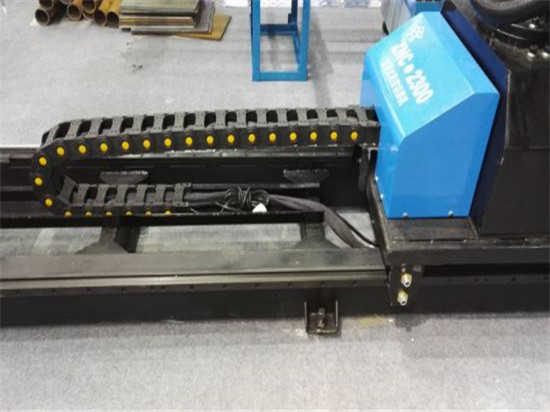 China Máquina de corte automática do plasma do CNC, máquina de corte de alumínio do plasma