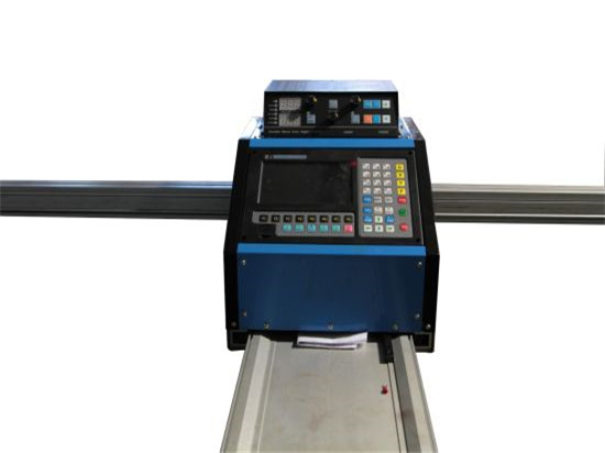 Máquina de corte plasma CNC usada para cortar chapa de metal