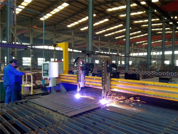 Made in china máquinas de corte de metal de aço carbono cnc cortador de plasma